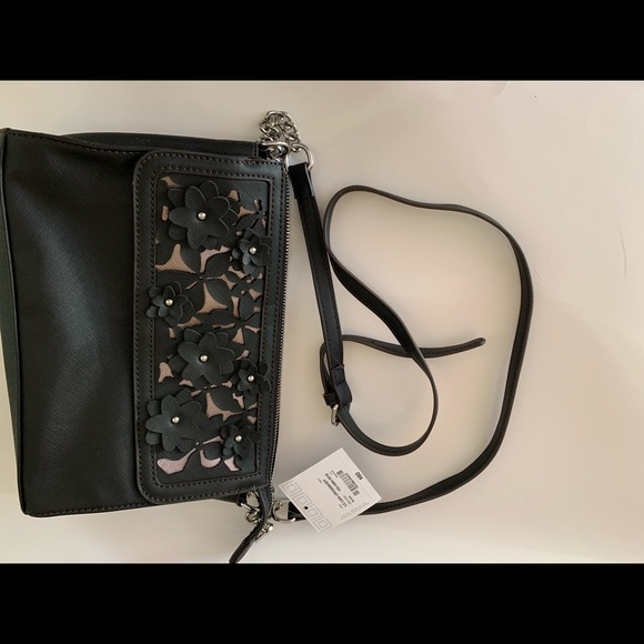 LC Liza Claiborne Black Liza Floral on Gold Tone Background Crossbody Purse - Picture 9 of 12